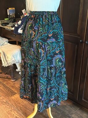 1980’s Bobbie Brooks Sz S Black & Neon Paisley Tiered Maxi Skirt